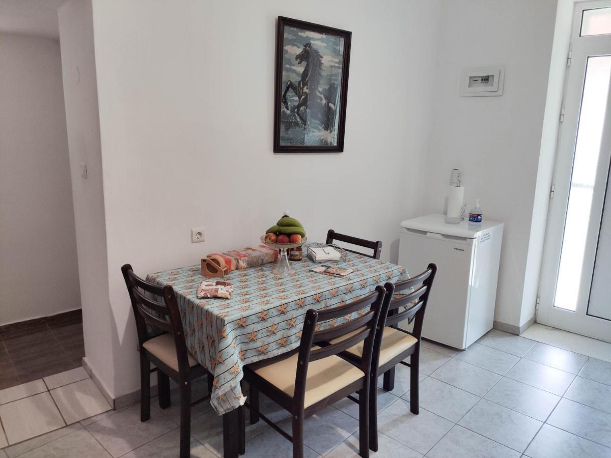 Aerinos House Villa Luaran gambar