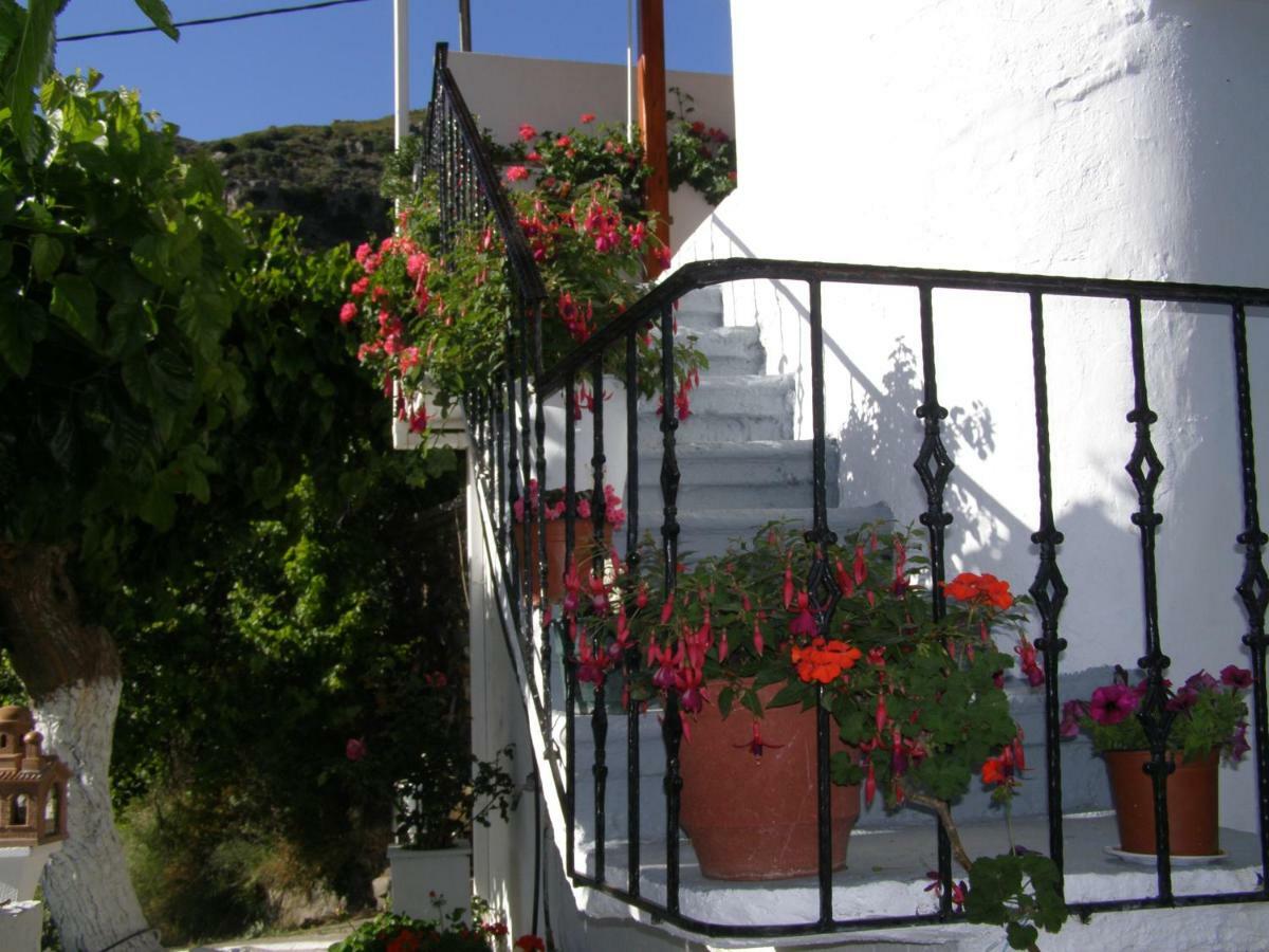 Aerinos House Villa Luaran gambar
